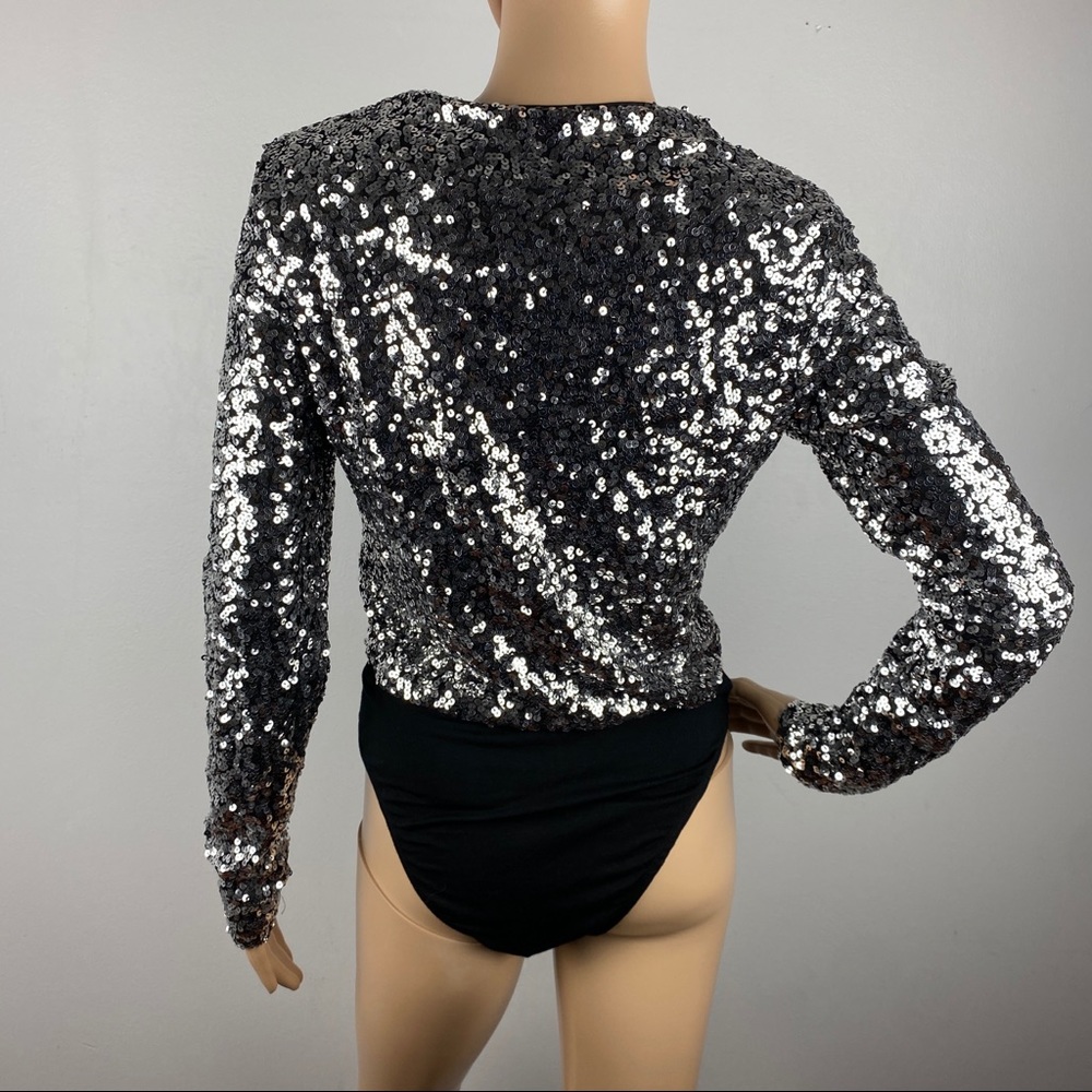 NEW BARDOT SILVER SEQUIN LONG SLEEVE BODYSUIT - Picture 8 of 11